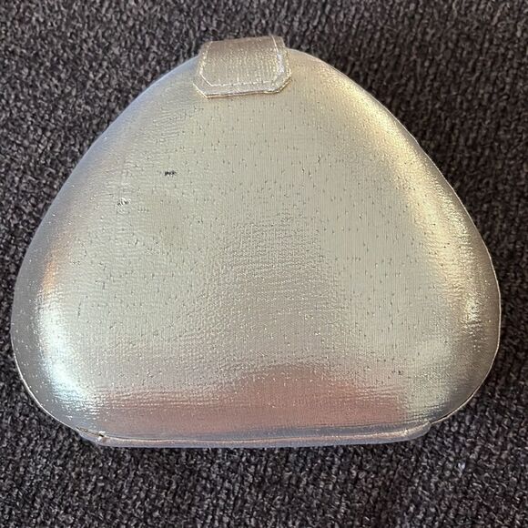 Gold Metallic Shell Clutch Mini Purse Snap Closure Crossbody Strap Black Inside - Picture 6 of 14